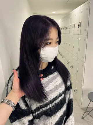 ロング カラー 暗髪🩶ラベンダー/ ブルー/ユウナ🤍のヘアスタイル