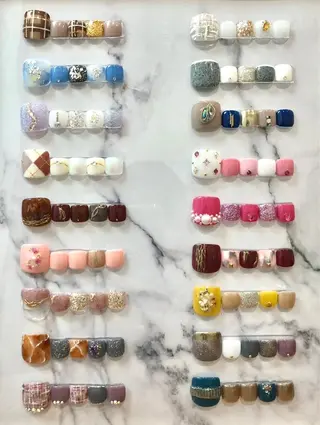 ネイル マツエク・マツパ アイブロウ Nail&eye Belire 新宿のネイルデザイン