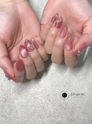 ネイル ネイルルーム チャームのネイルデザイン