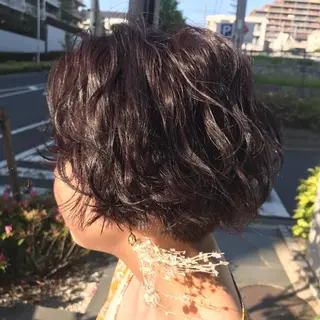 ショート カラー 🪐脱白髪染め 🪐松尾菜々美のヘアスタイル