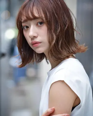 ショート 大久保寿高✨ なりたい色を叶える✨のヘアスタイル