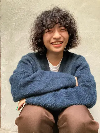 ミディアム パーマ 高橋 愛美のヘアスタイル