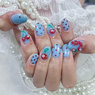 ネイル Minami 🍓のネイルデザイン