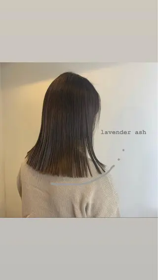 セミロング カラー stylist店長 岡本真依のヘアスタイル