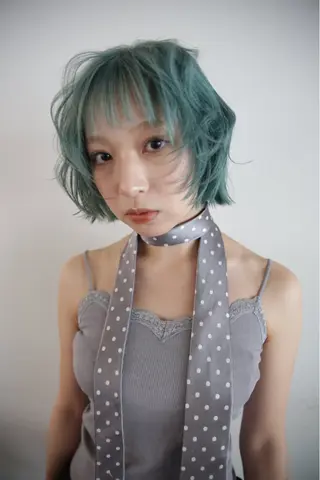 ミディアム 田中 里奈のヘアスタイル