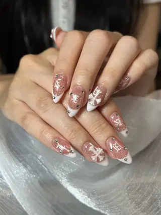 ネイル Luna Gladeのネイルデザイン