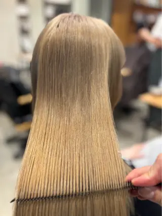 ロング カラー meuz コトハのヘアスタイル