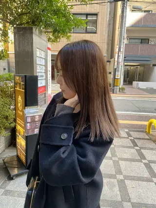 カラー 笠井 彩花のヘアスタイル