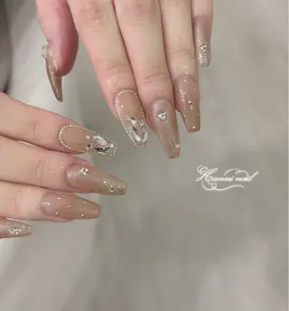 ネイル Hanni ハンのネイルデザイン