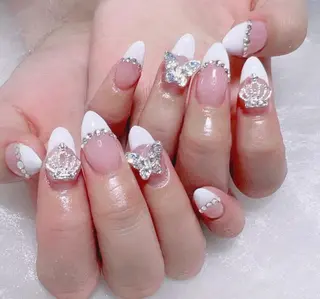 ネイル VIVIAN リサのネイルデザイン