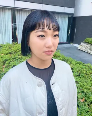 ショート デザインカラー/ボブ ブリーチカラー/ユリのヘアスタイル