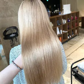 カラー 顔まわりの神様✨ 透明感カラー藤嶋秀幸のヘアスタイル