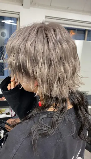 セミロング カラー 髪質改善カラー、美髪 トリートメント専門のヘアスタイル