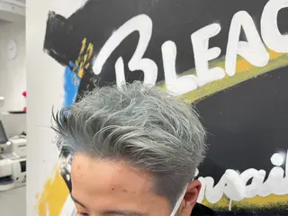 メンズ ブリーチ守口 rikiyanのヘアスタイル