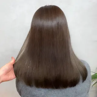 セミロング 井上 彩加のヘアスタイル