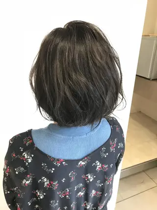 ショート カラー Miru by INCE HAIRのヘアスタイル