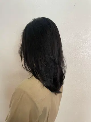 ミディアム 英語ok sohee ソヒ 305号室のヘアスタイル