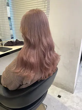 セミロング カラー ヘアアレンジ 韓国レイヤー&ピンク 艶髪🩶maikoのヘアスタイル
