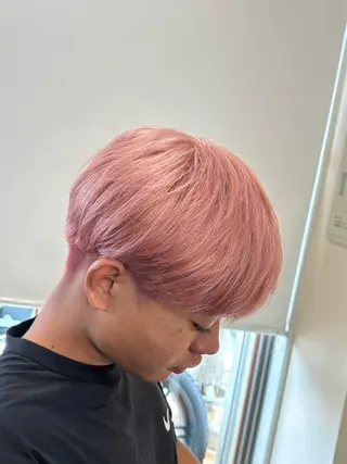 カラー メンズ 田呂丸 誠貴のヘアスタイル