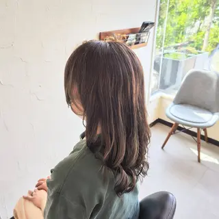 セミロング カラー 川村 瑠奈／艶髪／髪質改善のヘアスタイル