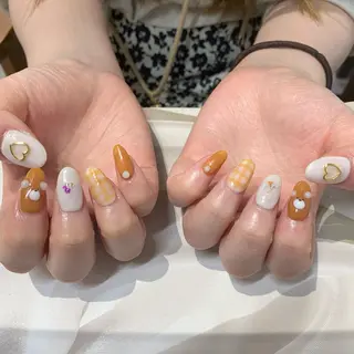 ネイル マキノ ユイのネイルデザイン