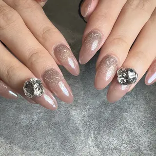 ネイル Nailist Aoiのネイルデザイン