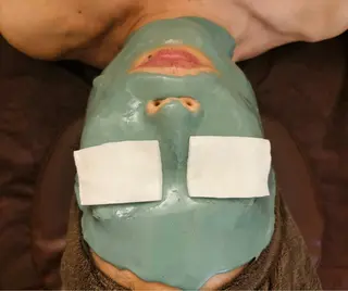 オーガニック エステ サロンフィオーレの眉毛・アイブロウイメージ