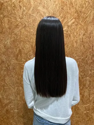 ロング 折本 沙織のヘアスタイル