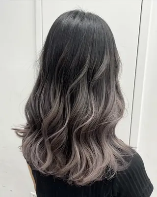 セミロング カラー ヘアアレンジ 北千住10分 肥高　壮汰のヘアスタイル