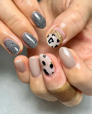 ネイル tsumeya ゆるかわ手描きネイルのネイルデザイン