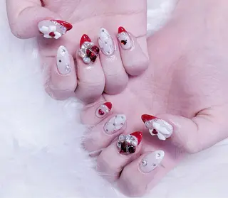 ネイル MoonNail ユリ🌸のネイルデザイン