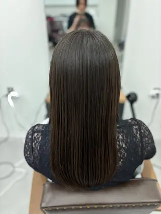 カラー グレー・オリーブ ソウタのヘアスタイル