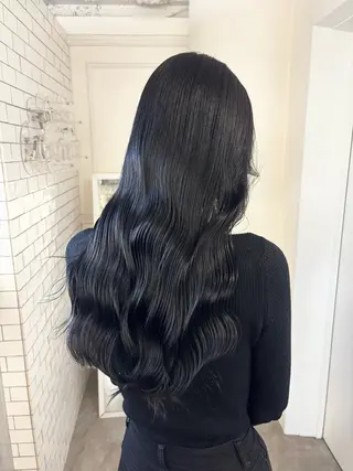 ロング カラー 肌に馴染む暗髪 梅田・増田のヘアスタイル