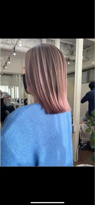 ミディアム 水原　悠吾 ELISS　ブリーチのヘアスタイル