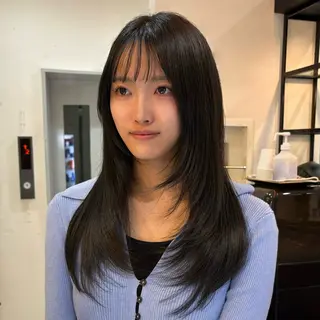 ロング トレンドヘア/ 透明感カラー/アヤノのヘアスタイル