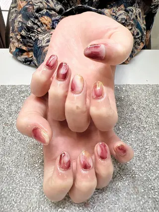 ネイル ガレンドウ 白澤 愛子のネイルデザイン