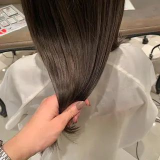 カラー SAKINO. ベージュカラーのヘアスタイル