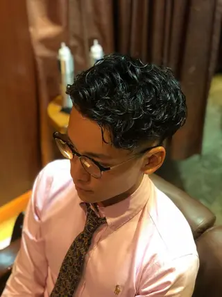 ショート パーマ メンズ つちもち まるみのヘアスタイル