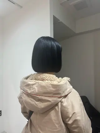 ショート カラー 大人な抜け感レイヤー remi🖤のヘアスタイル