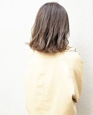 カラー 🙃 透明感カラー/ボブのヘアスタイル