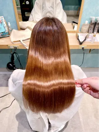 セミロング 縮毛矯正 髪質改善 韓国風レイヤー 吉田のヘアスタイル