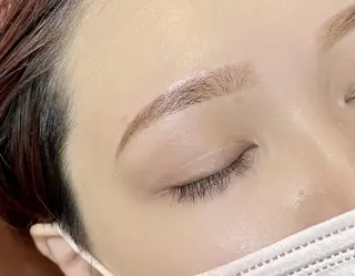 アイブロウ rai⠀ 【静岡駅南徒歩3分】のマツエク・マツパデザイン