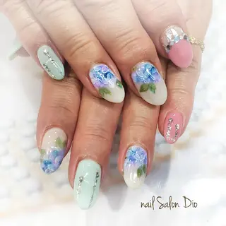 ネイル Nail salon Dioのネイルデザイン