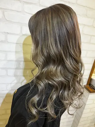 ロング カラー 🦄垢抜けボブ特化× 暖色カラー未来🦄のヘアスタイル