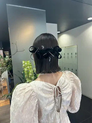 ヘアアレンジ 垢抜け小顔レイヤー オリーブ/スミレのヘアスタイル