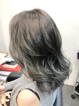 カラー グレージュ/髪質改善 Yamato.hのヘアスタイル