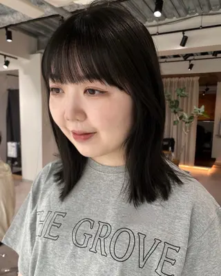 ミディアム カラー iroha/ n.w.h🎀のヘアスタイル