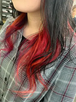 ロング カラー 小林 美央のヘアスタイル