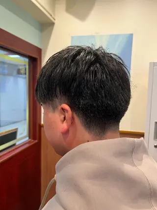 メンズ PINOT梅田 MOKAのヘアスタイル