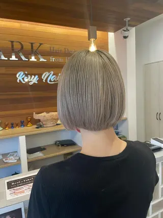 ショート やまこし 美裕樹のヘアスタイル